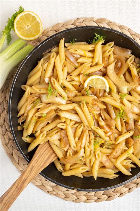 simple-fennel-pasta-with-lemon-vegan-on-board image