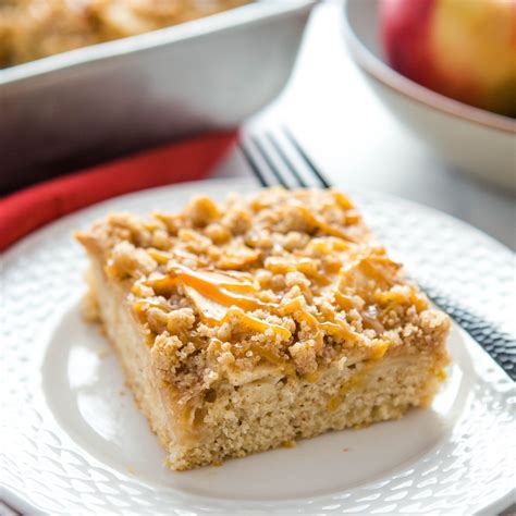 caramel-apple-streusel-cake-easy-fall-dessert-the-busy-baker image