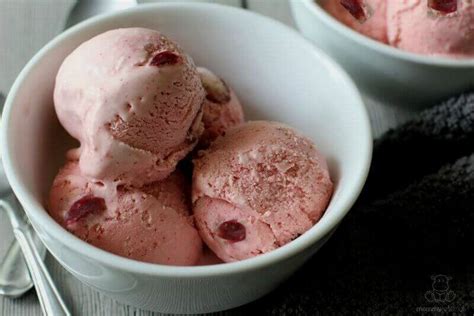 cherry-ice-cream-recipe-mommypotamus image