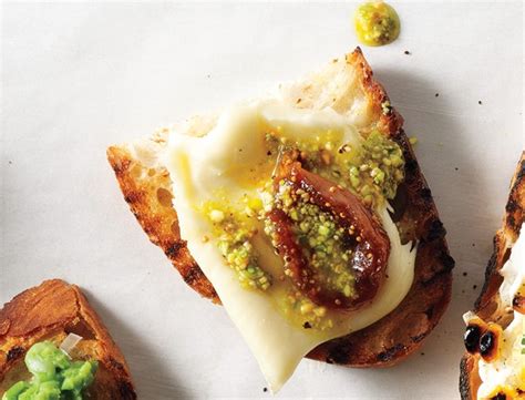 pickled-fig-robiola-pistachio-oil-crostini-recipe-bon image