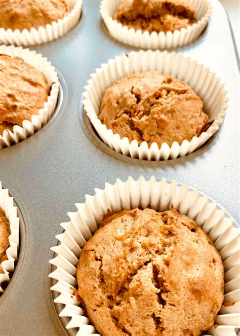 clean-eating-carrot-cake-muffins-clean-eating-with-kids image