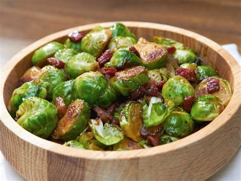 balsamic-glazed-brussels-sprouts-with-pancetta-cooking image