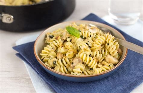 creamy-goats-cheese-and-mushroom-pasta-with-walnuts image