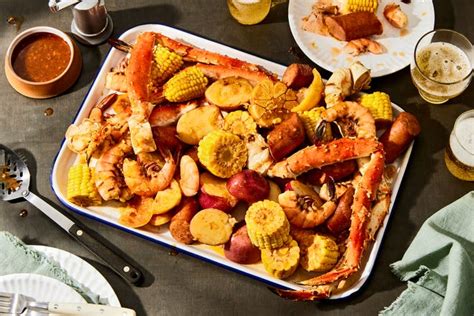 shrimp-and-crab-boil-recipe-for-your-southern-cookout image