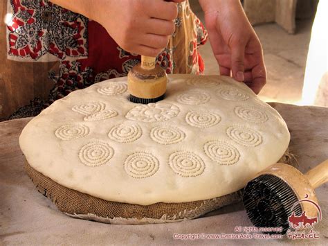 traditional-uzbek-breads-uzbek-cuisine image