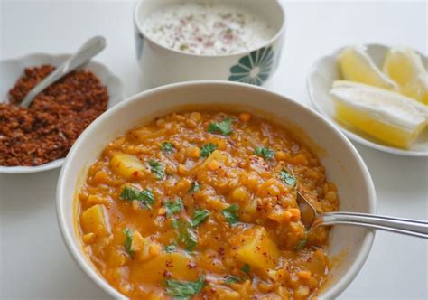 red-lentil-soup-with-yogurt-and-garlic-venturistshome image
