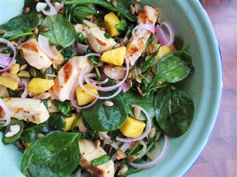grilled-chicken-and-spinach-salad-with-honey-mustard image