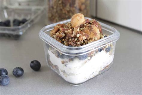 nut-and-seed-granola-recipe-feed-your-happiness image