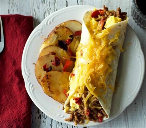 breakfast-burrito-recipe-with-chorizo-sausage image