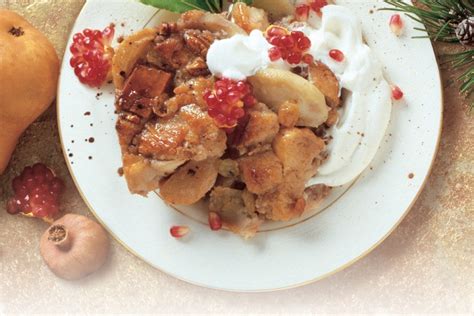 caramelized-pear-and-apple-bread-pudding-canadian image