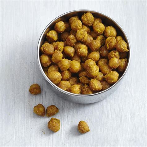 curried-chickpeas-recipe-eatingwell image