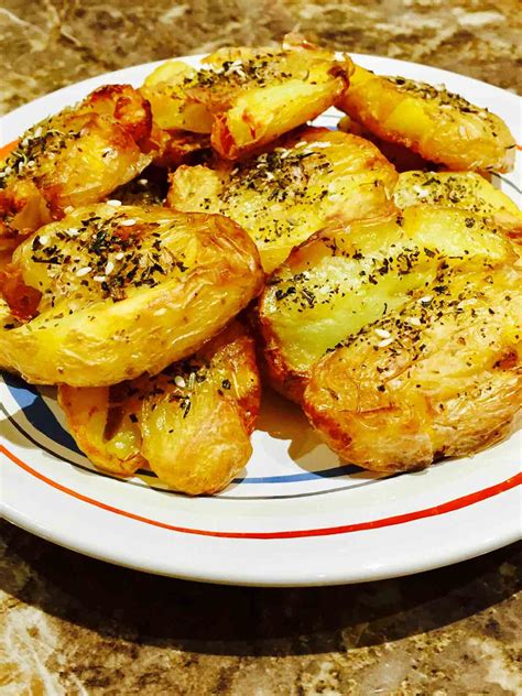 crusty-baked-potato-spuds-ramonas-cuisine image