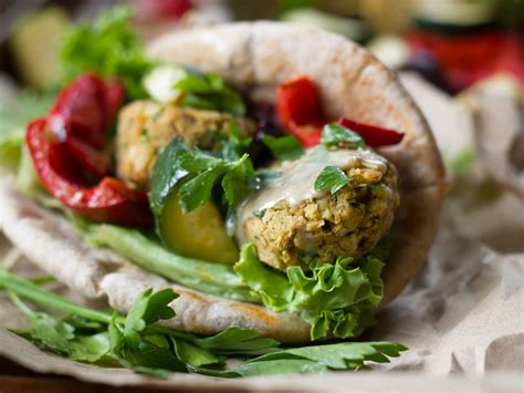 turkish-style-vegan-kofte-kebabs-connoisseurus-veg image
