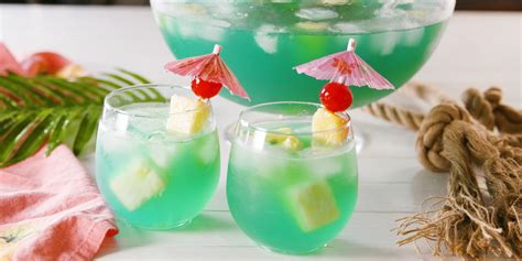 32-summer-punch-cocktail-recipes-big-batch-drinks image