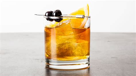 24-classic-cocktails-you-need-to-know-how-to-make image