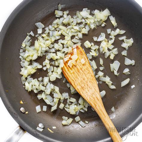 crustless-zucchini-quiche-recipe-easy-wholesome image