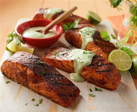 grilled-spicy-salmon-with-creamy-cilantro-sauce image