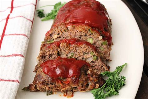 meatloaf-with-tomato-sauce-smartypantskitchen image