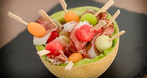best-finger-food-for-boating-2022-delicious-ideas image