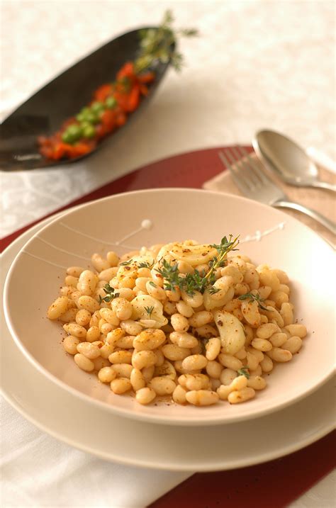 recipe-for-greek-style-bean-salad image