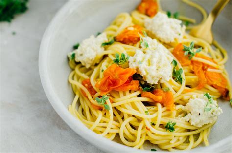 roasted-sungold-tomato-pasta-with-almond-ricotta image