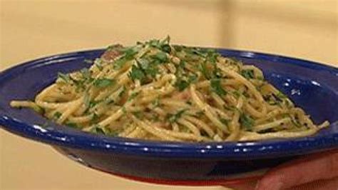 milanese-spaghetti-recipe-rachael-ray-show image