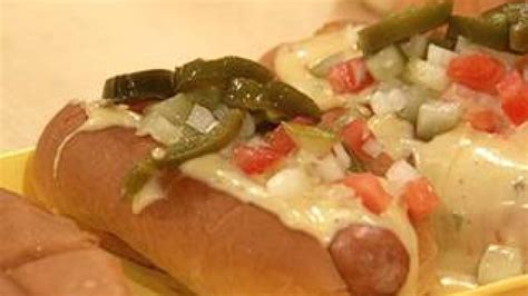 jalapeo-popper-dogs-recipe-rachael-ray-show image
