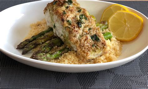 almond-crusted-spicy-halibut-in-an-air-fryer-or-oven image