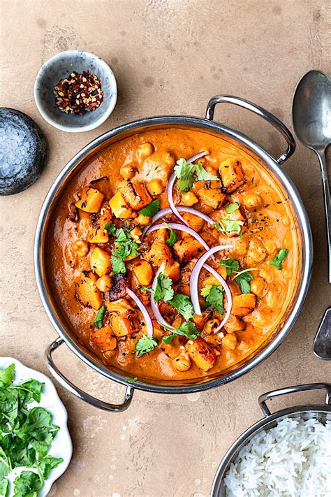 roasted-butternut-squash-and-chickpea-curry-cupful-of image