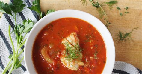 italian-fish-soup-a-feast-of-the-seven-fishes image