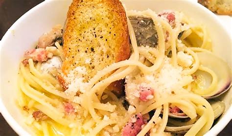 linguini-with-pancetta-and-clams-food-life-love image