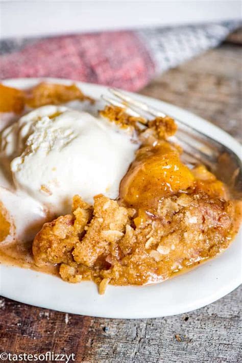 easy-peach-crisp-recipe-with-fresh-peaches-and-streusel image