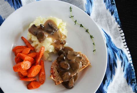 perfect-turkey-meatloaf-with-mushroom-gravy image