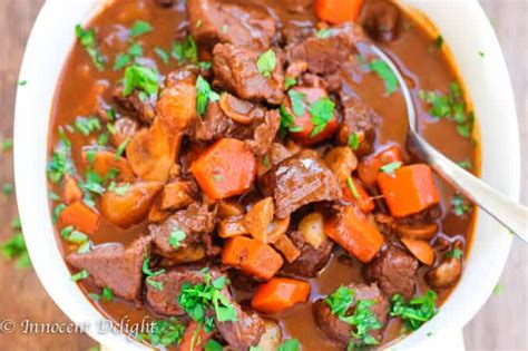 moroccan-spiced-beef-stew-eating-european image
