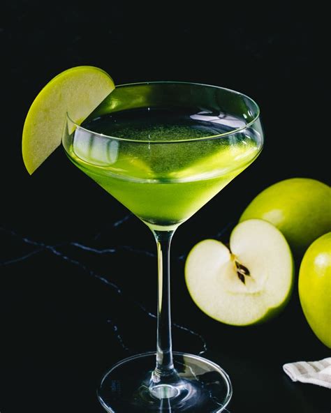 apple-martini-appletini-a-couple-cooks image