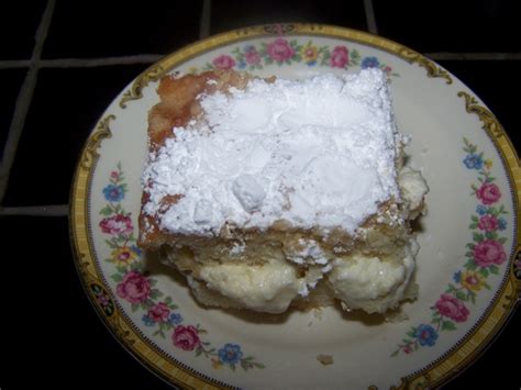 easy-swedish-flop-cake-recipe-delishably image