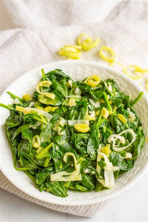 sauted-spinach-and-leeks-family-food-on-the-table image