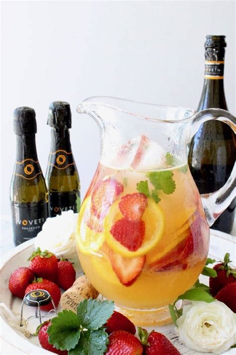 strawberry-white-wine-sangria-recipe-ciaoflorentina image