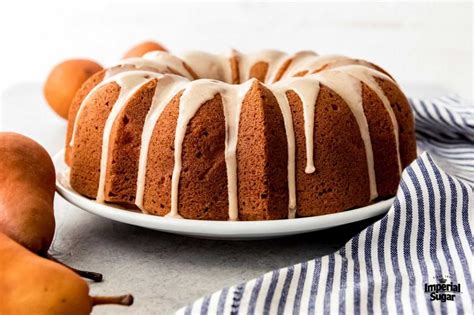 pear-ginger-bundt-cake-imperial-sugar image