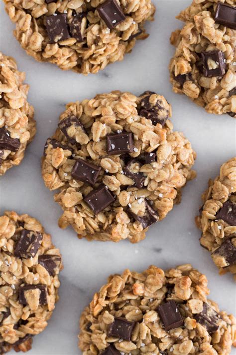 oatmeal-dark-chocolate-chunk-breakfast-cookies image