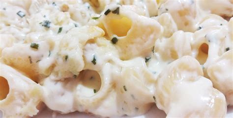 cheesy-pasta-in-sour-cream-sauce-homemade image