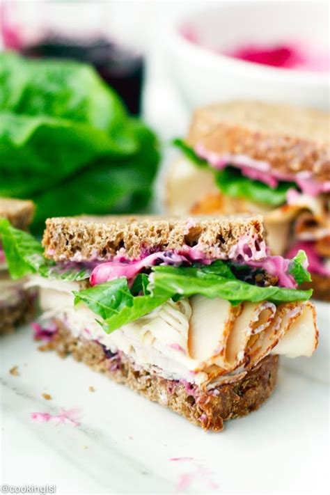 turkey-sandwiches-with-blueberry-mayo-blueberryorg image