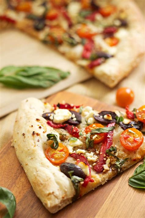 tomato-basil-feta-pizza-recipe-runner image