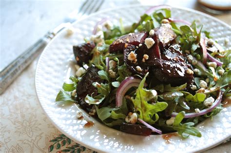 roasted-beet-and-arugula-salad-with-raspberry image