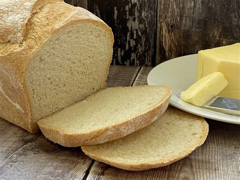 easy-white-bread-recipe-traditional-home-baking image