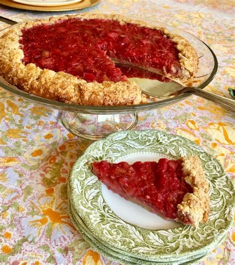 rhubarb-raspberry-crostata-rustic-pie-its-thyme-2-cook image