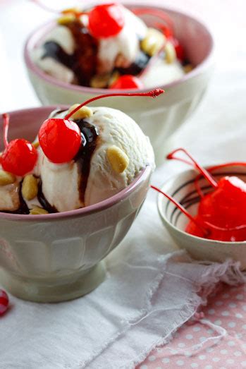 ice-cream-sundaes-with-salty-peanut-butter image