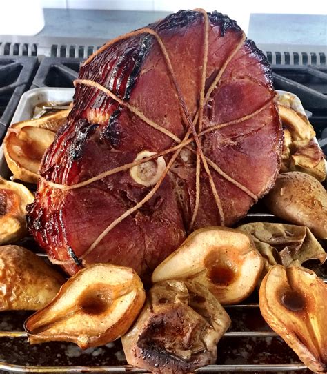 sugarcane-baked-ham-with-spiced-apples image