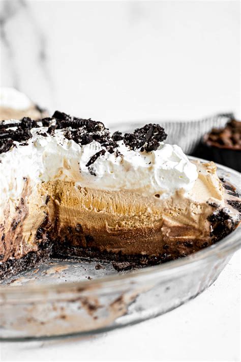 easy-frozen-mud-pie-recipe-made-in-minutes image