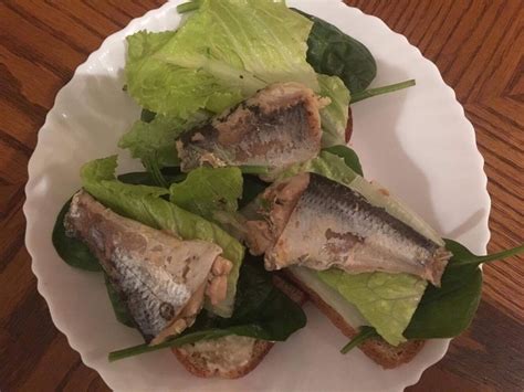 make-your-gut-happy-with-the-amazing-sardine image